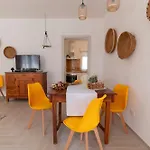 Lu Furru Holiday home *